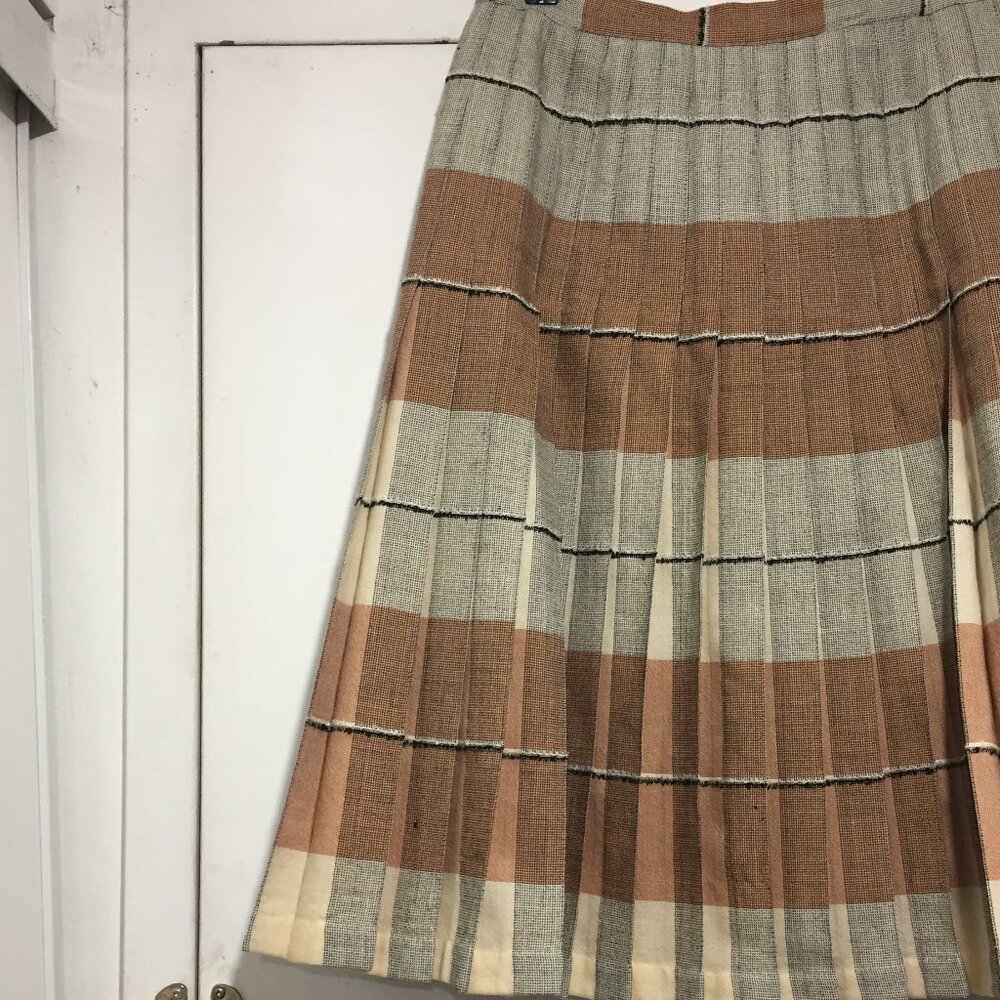 VINTAGE HIGHLAND QUEEN REVERSIBLE PLAID PLEATED SKIRTS SIZE 14